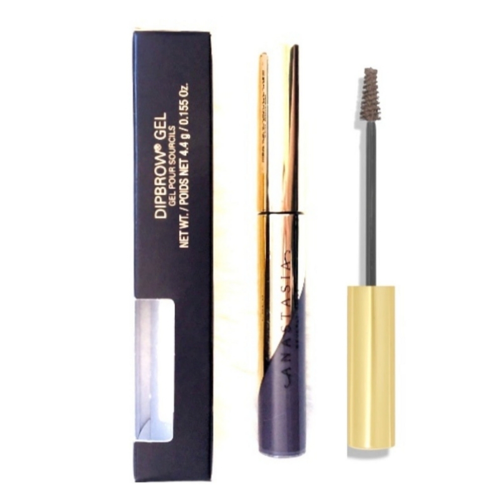 Anastasia Beverly‎ Hills Dip Brow Gel Long lasting color:  Dark Brown